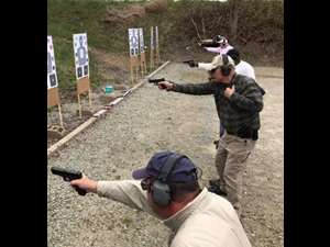 Defensive Pistol One Handed Shooting